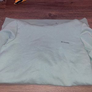 Columbia sweatshirt